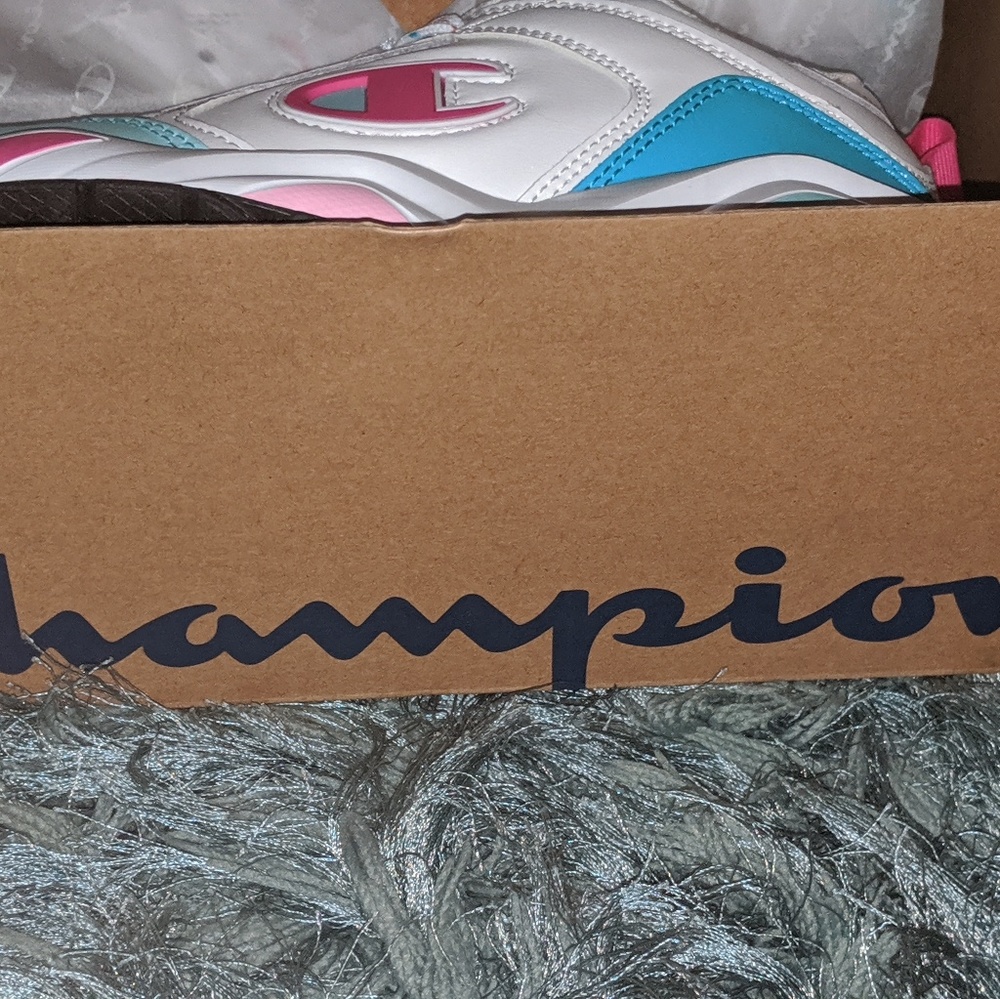 Champion Sneakers